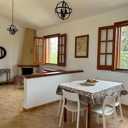 Garden Paradise Near The Sandy Beach, Parking & Wifi * Marina d'Avola