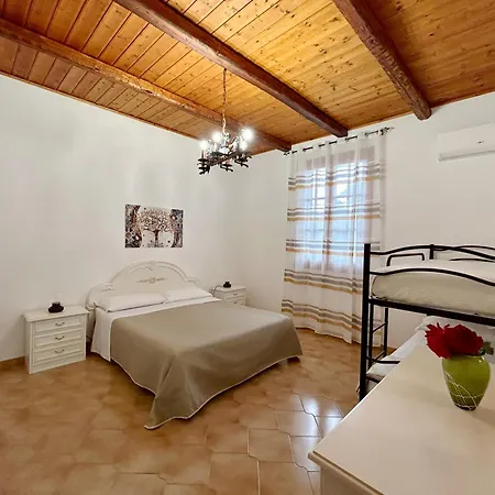 Garden Paradise Near The Sandy Beach, Parking & Wifi * Marina d'Avola