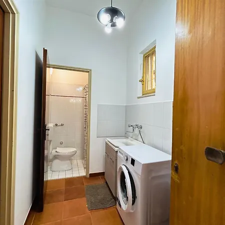 Feriehus Garden Paradise Near The Sandy Beach, Parking & Wifi Marina d'Avola